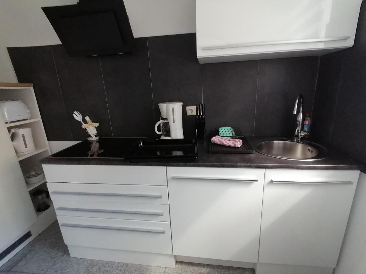 シュタインフーデFerienhaus Resit 1アパートメント エクステリア 写真