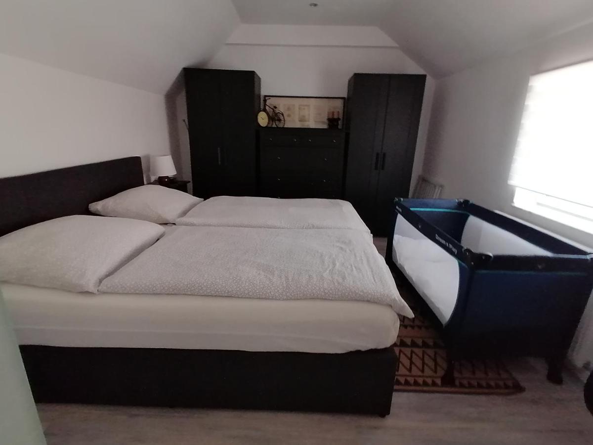 シュタインフーデFerienhaus Resit 1アパートメント エクステリア 写真